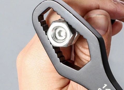 univeral torx wrench 15